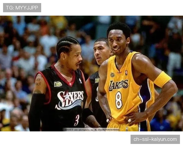 圣诞大战全球收视率拉满,球星对决成社交媒体热点话题 圣诞大战全球收视率拉满,球星对决成社交媒体热点话题