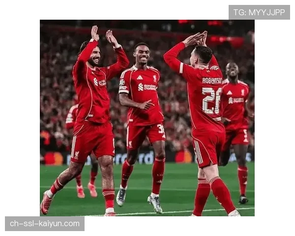 加拉塔萨雷1-1马竞，高空球对抗成防线焦点