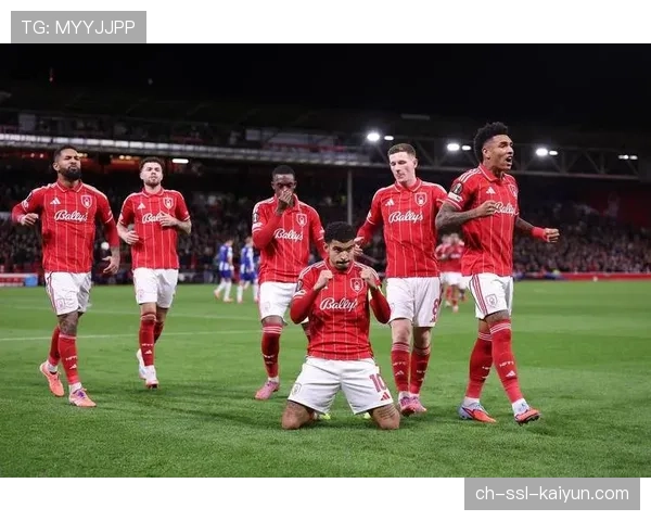 拜仁慕尼黑5-0横扫圣保利，12分领跑德甲积分榜